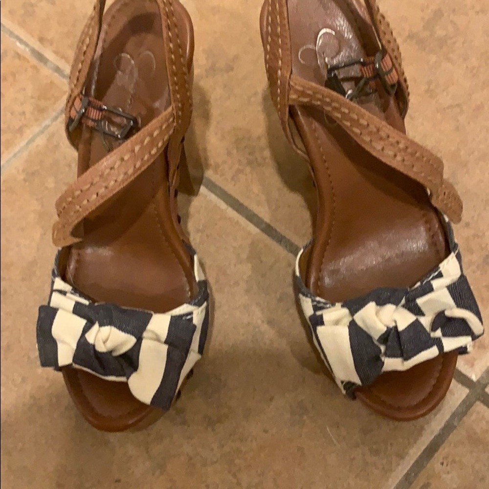 Jessica Simpson heels